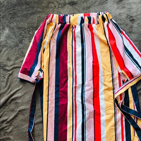 Dresses & Skirts - Off shoulder mini‎ dress